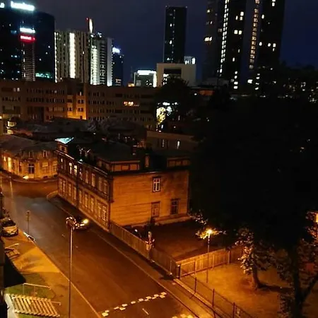 Center - Mardi St., Free Parking!!! 公寓