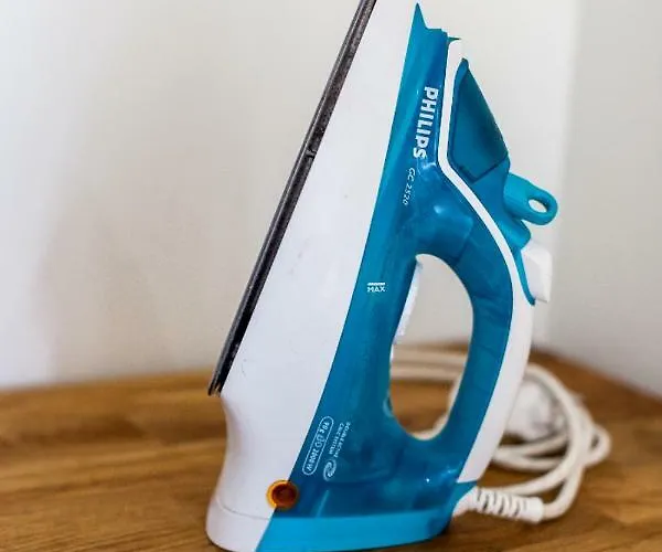 Center - Mardi St., Free Parking!!! 아파트 *