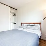 Center - Mardi St., Free Parking!!! Apartment